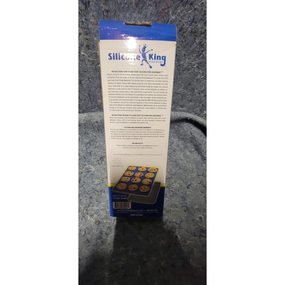 Silicone King Cookie Sheet Liner Fits 11 x 15 1/2 - Picture 3 of 7